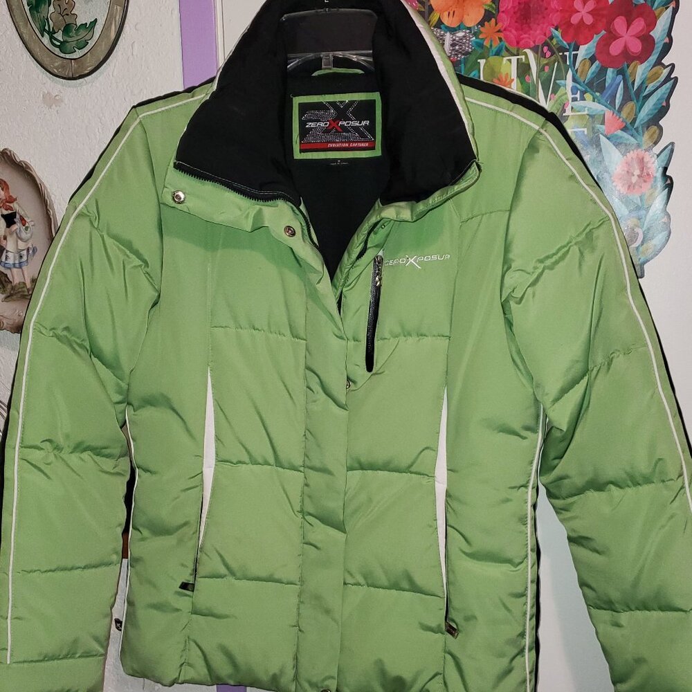 ZEROXPOSUR APPLE GREEN DOWN JACKET (WITHOUT HOOD), SIZE SMALL